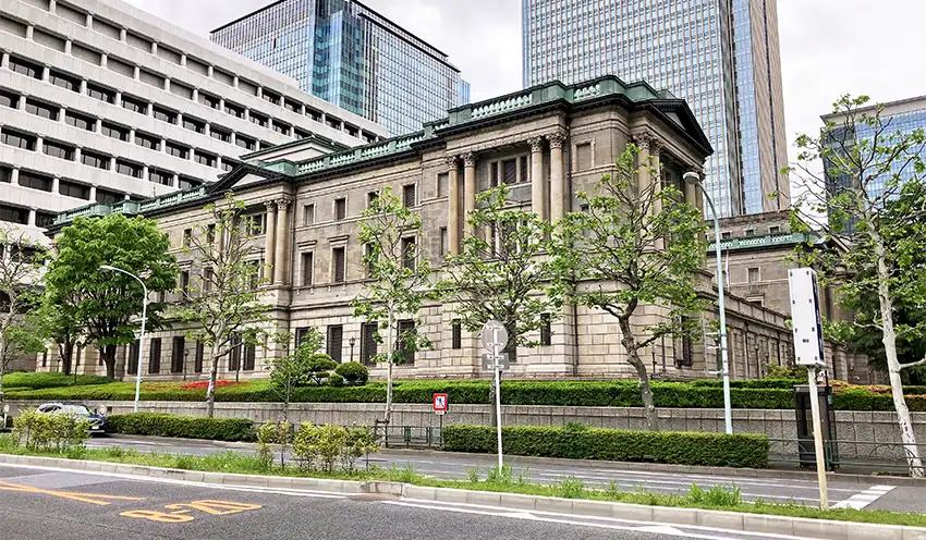 日銀、再利上げ決定 政策金利0.5%に | ニッキンONLINE